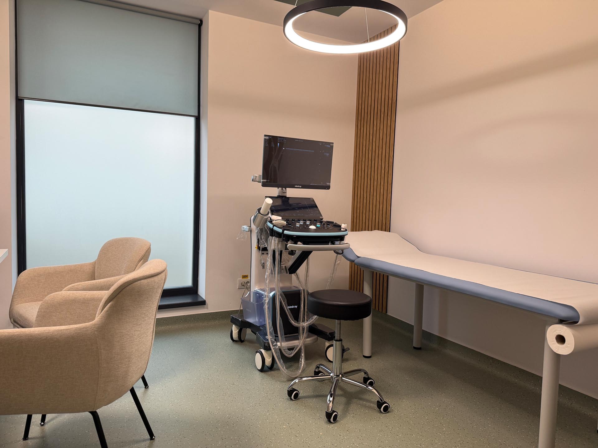 Cabinet consultatii- Paragon Medical Iasi 2 Cabinet consultatii- Paragon Medical Iasi 2